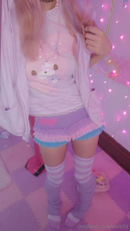 Hehe fit checkkkk swipe for a surprise 🐶 🩷 