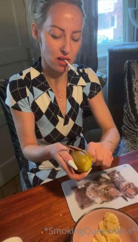 Good mommy make dinner the best way