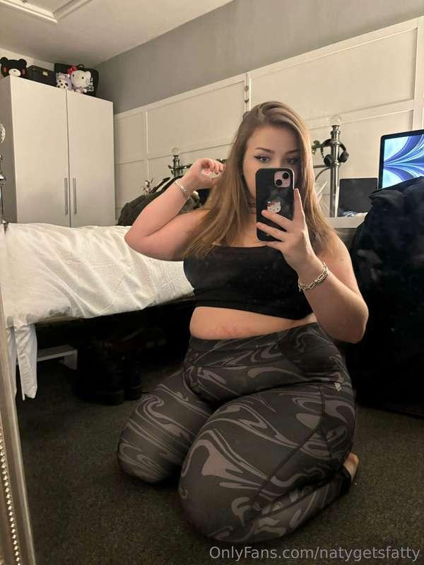 I think these leggings might be a little too tight 😘😵‍💫