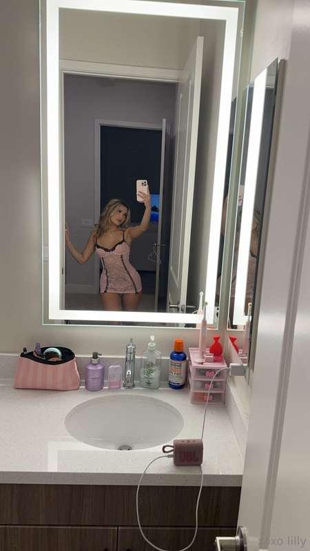 Trust me, you’ll wanna see this outfit up close ;) check ur ..