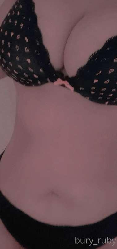 i love this bra c:
