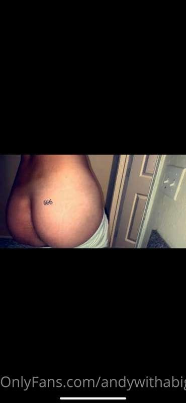 Do u like my tattoo? 666