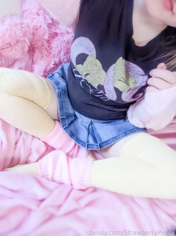 Fluttershy outfit !! ;3 





#fyp #amateur #dildo #young #cute #skirt #grinding 