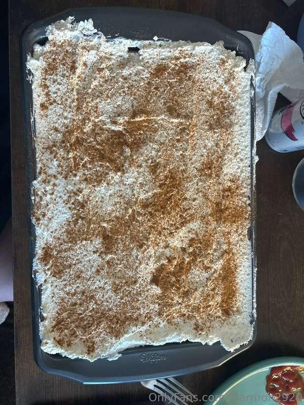 My feeder made me a tres leches cake and I’m so excited! 