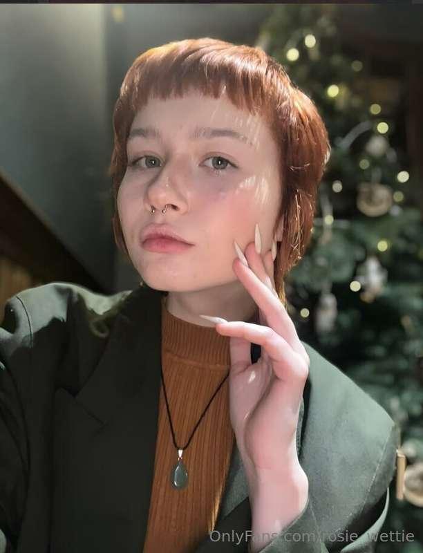❤️FREE SUBSCRIPTION❤️Virgin little girl @justmalvita only 18..
