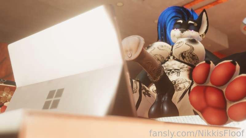 nikkisfloof image #1