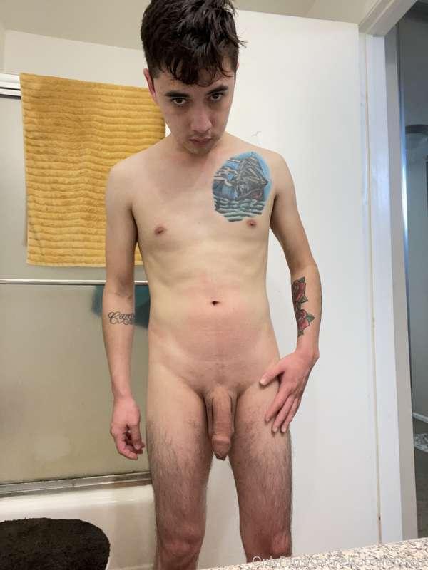 It’s big even when it’s soft🍆💦