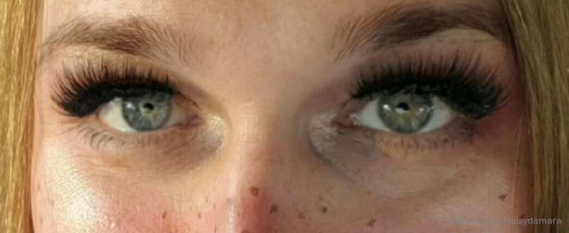 Are my eyes enough? What do you think? 💙💙