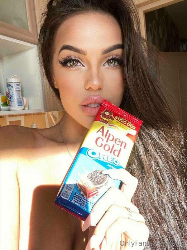 There are two chocolates in the photo 🍫👅