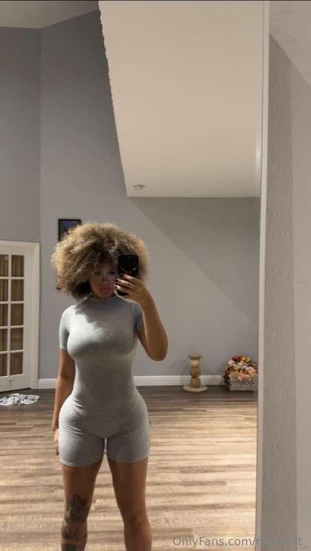 how's your day? 😏