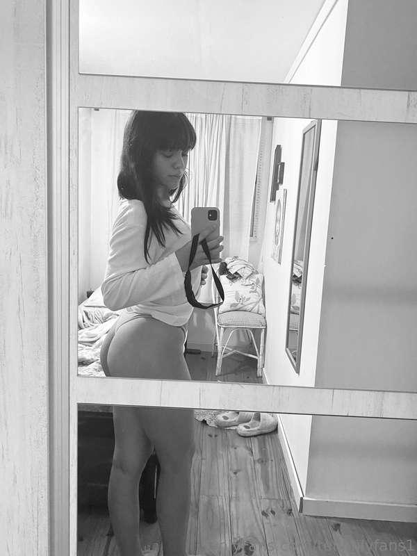 Hello!! Good afternoon. How are you today? I want to sext wi..