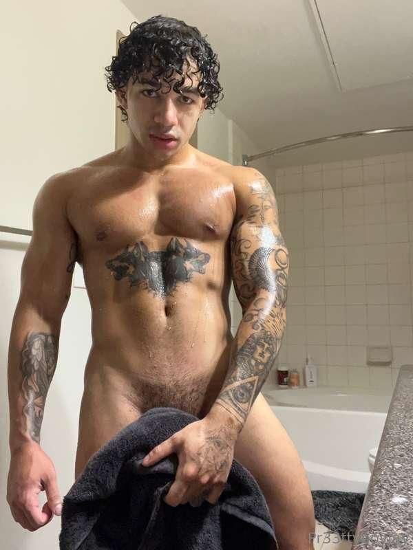 Wanna see how hard you make me? 🍆