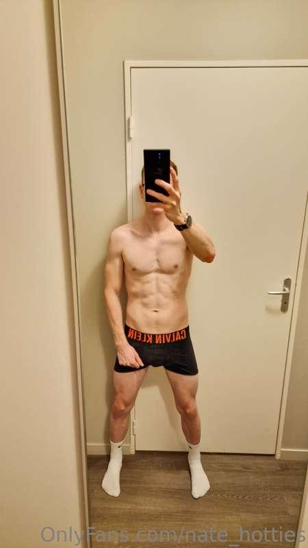 Who want to come and fuck with me ?