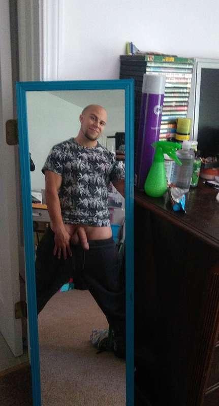 I love how nice my cock looks. I really do have a pretty dic..