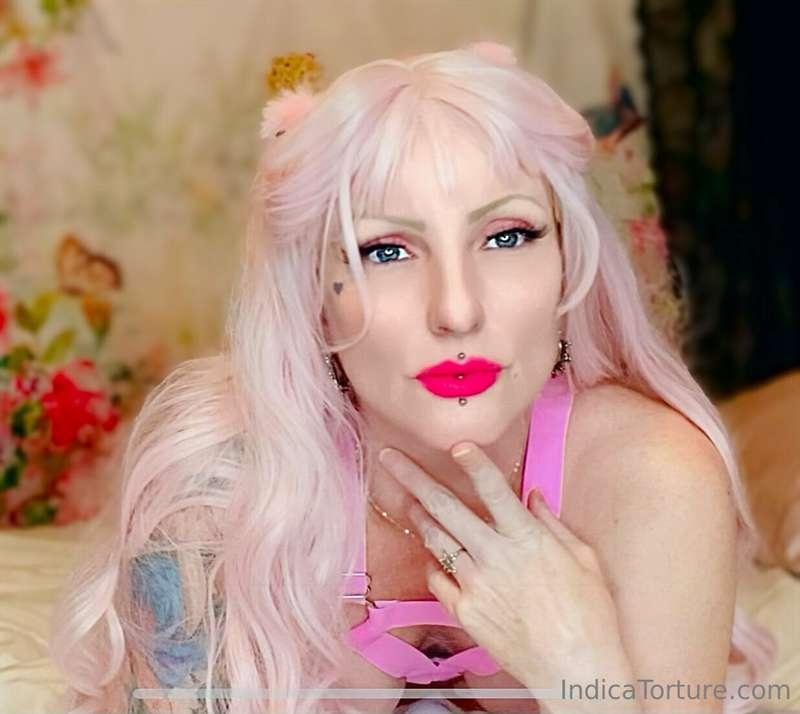 Working on a video request.. 💋
