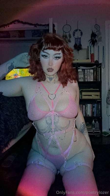 My birthday is coming up!! I’ll be 23 on the 28th this month..