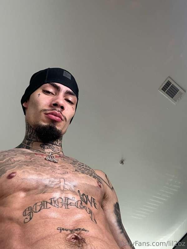 Cum here and let’s make this night special 😏
