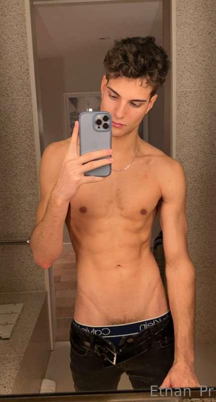 Wanna feel my body?