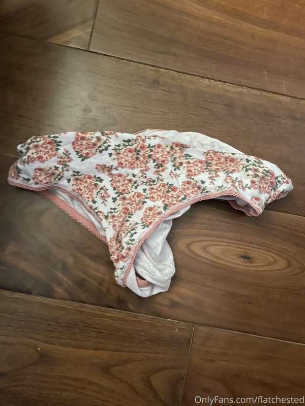 This is how creamy my underwear gets by the end of the day 😳