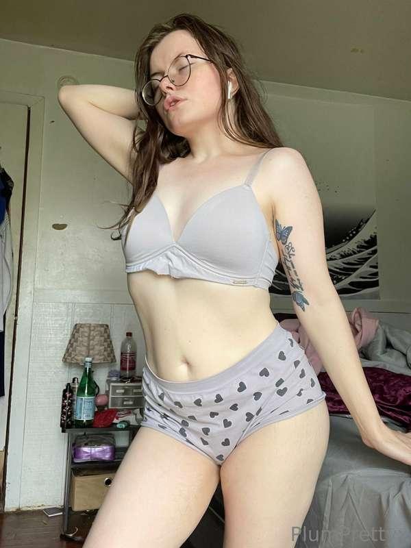 Matching undies on! And then poof! They’re gone! Im struttin..