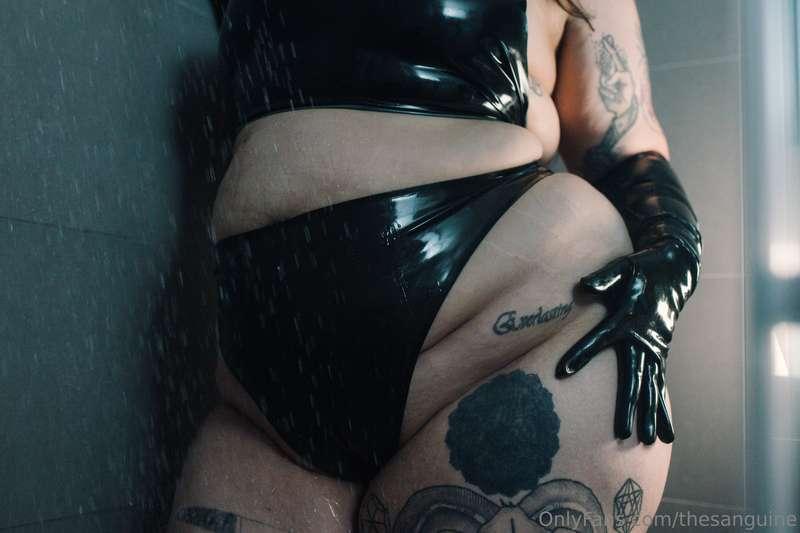 thesanguine image #3