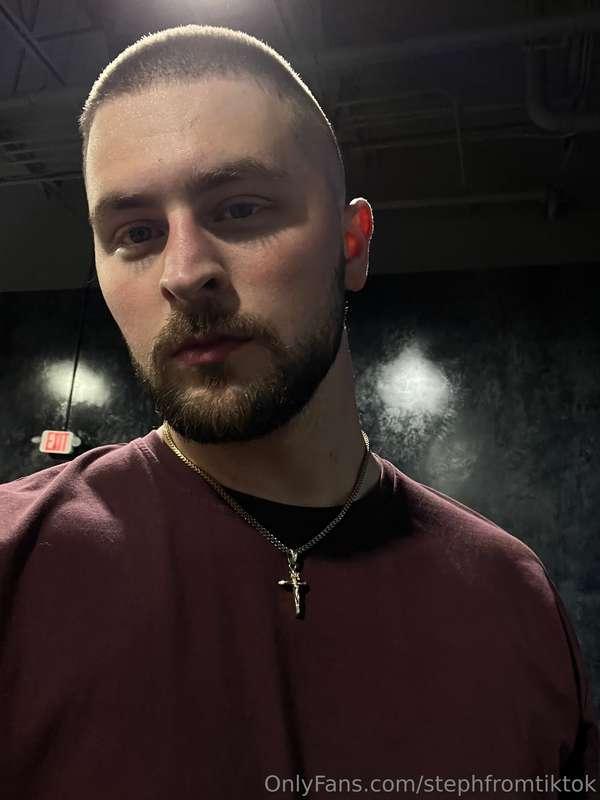 HELP! Thinking about buzzing my hair again…