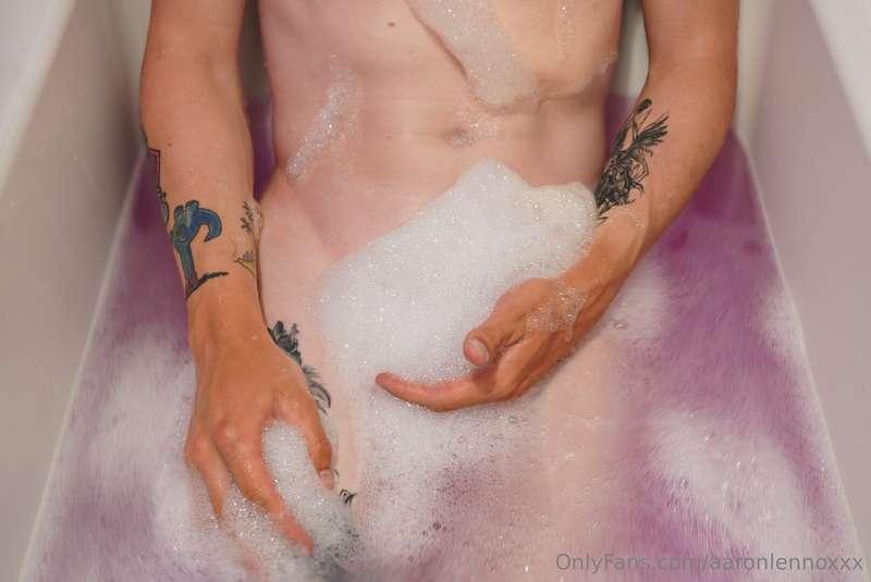 aaronlennoxxx image #4