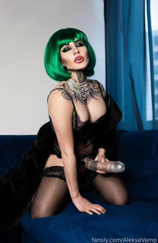 I want to close my eyes so I can feel your touch more🥰🥰🥰


#fyp #strapon #petite #body #naughty #tattoo #gamer #sexy #mistress #femdom #pussy #footfetish #domme #mommy #goddess #boobs #butt #switch #facesitting #ass #boss