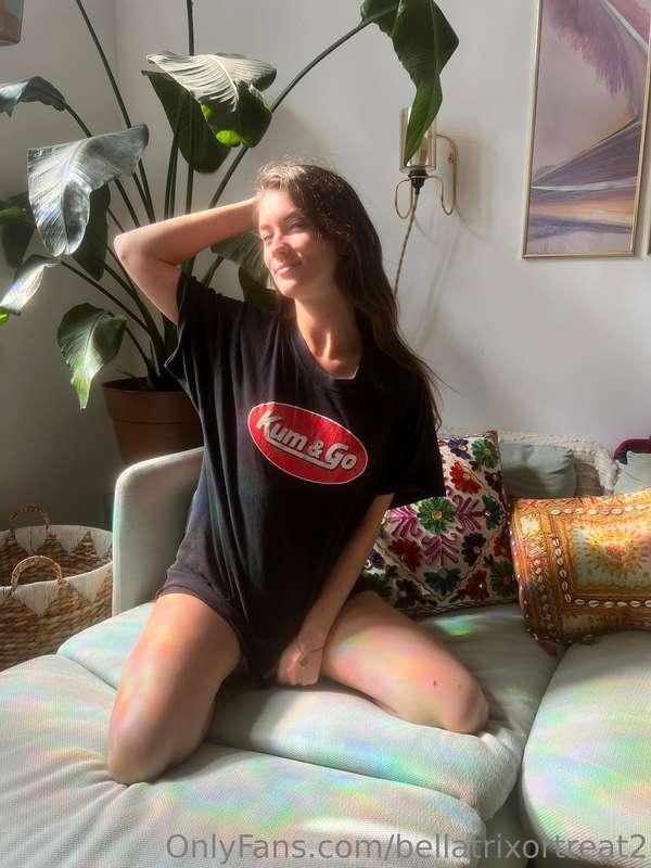 Kum & Go (but actually stay awhile please!😋)
Staying with my..