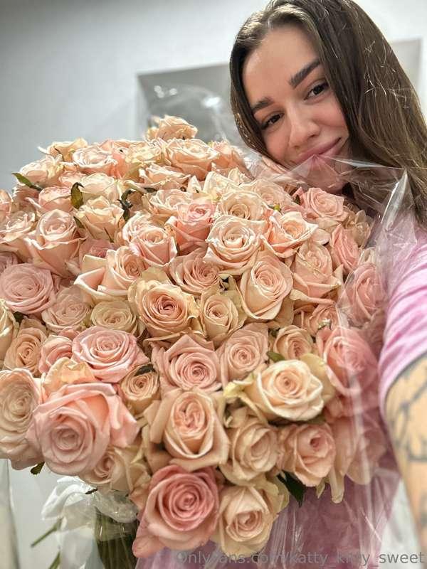 Receiving flowers is a wonderful and romantic way to express..