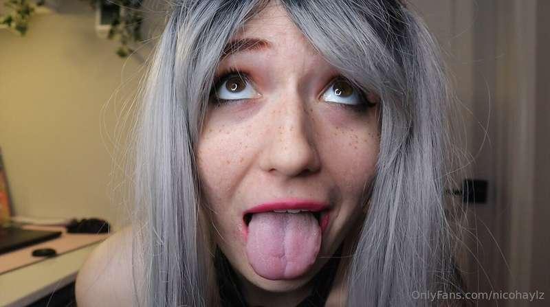 A special pic JUST for YOU!!! Don't tell anyone ;)