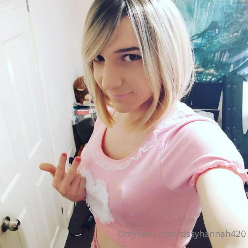 sissyhannah420 image #0