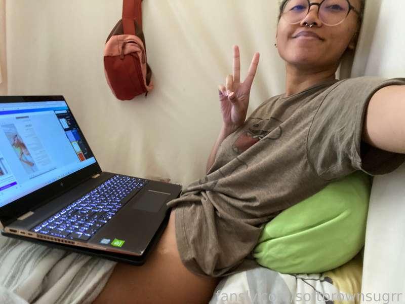 Gooooood morning !! Still working on my scheduling :,0 hope you guys are having an amazing day so far 