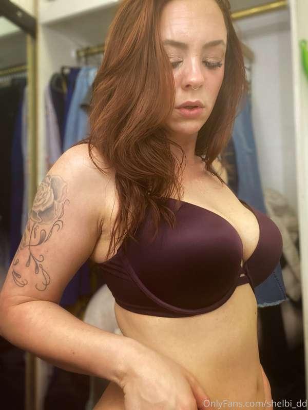 Happy Monday! 🥰😈 I hope you have a great day!