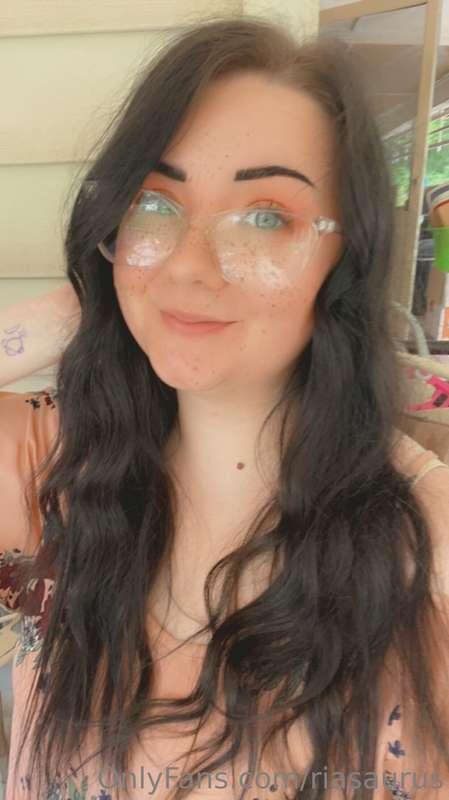 The last couple weeks have been an absolute nightmare, I apo..