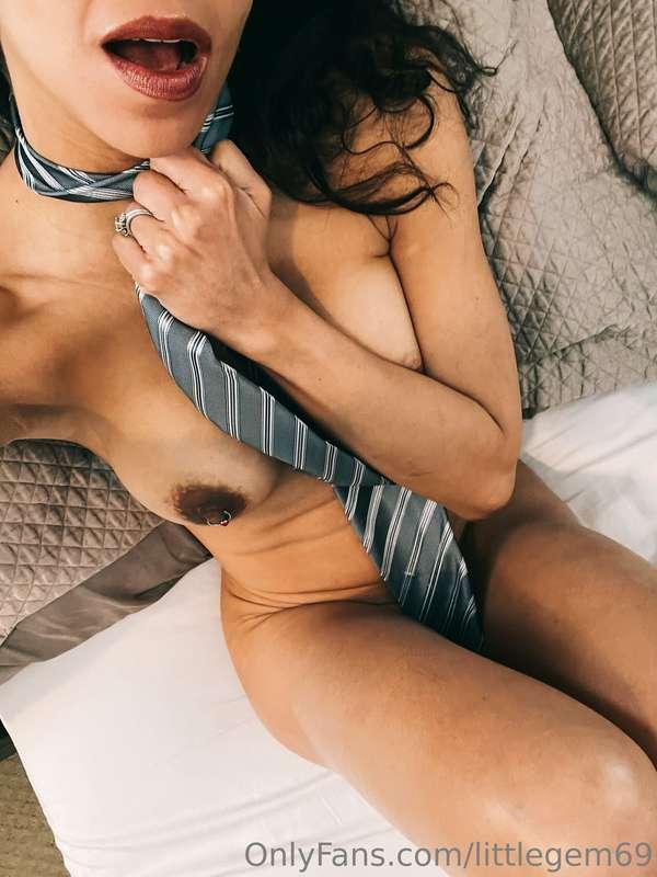 Tie me up with this? 👔