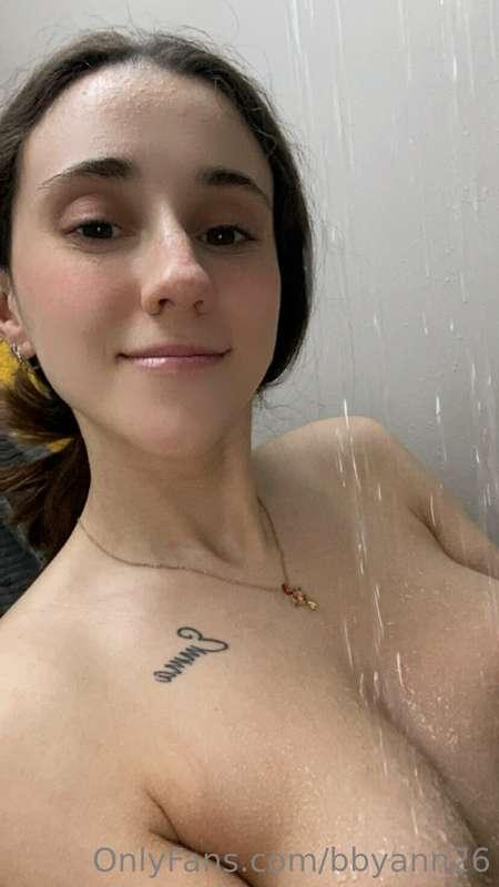 Una duchita despues del gym..💦