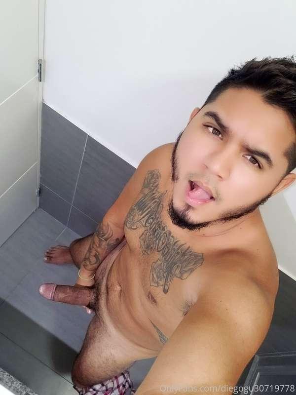 Un osito para ti quiero para que te arrodilles a mamar