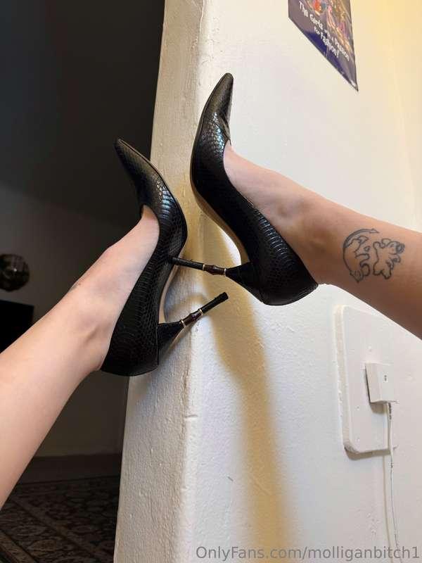 Any heels worshippers? 👠