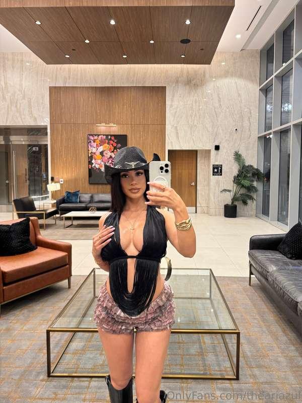 hat stays on when I ride