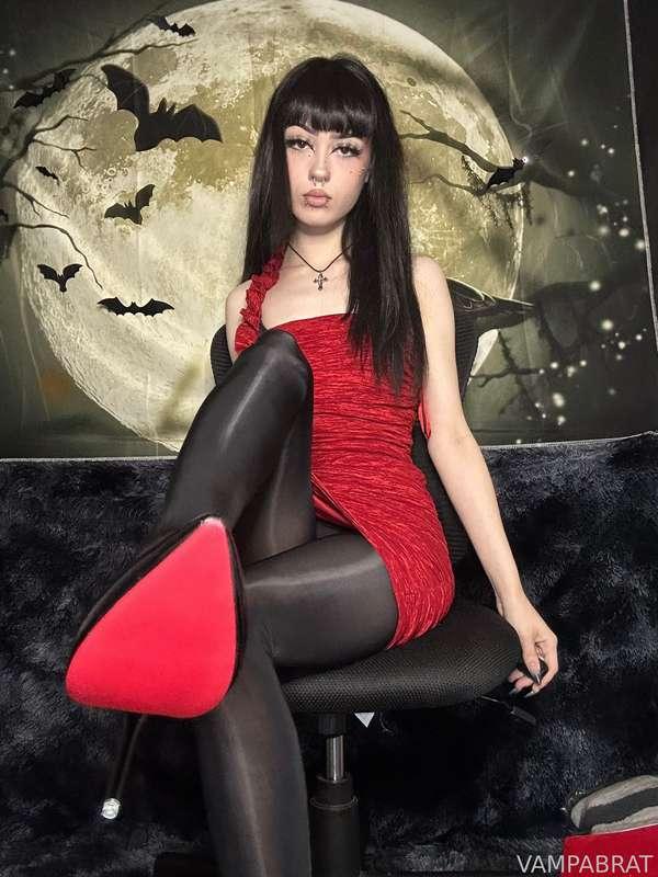 madamzombodomme image #1