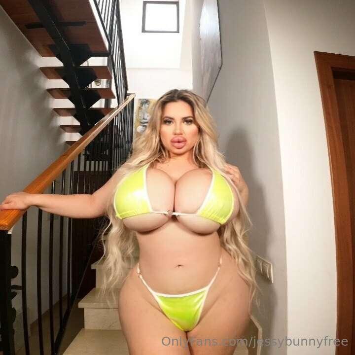 Check out my VIP for daily uncensored clips and pics and ful..