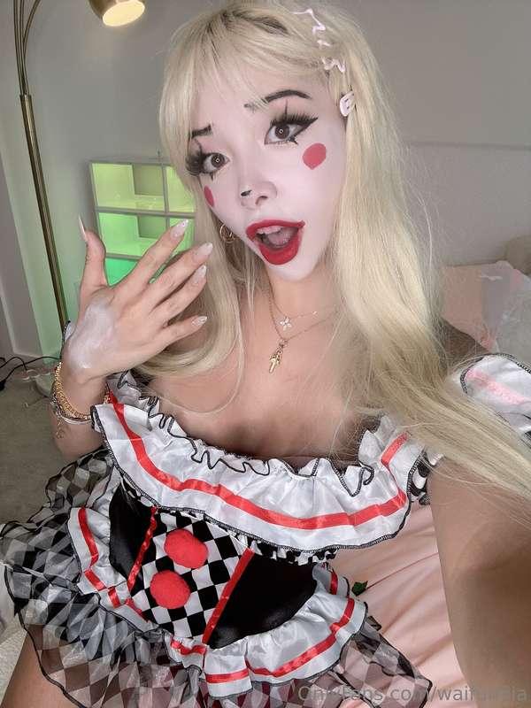 caught being the main act again 🎪