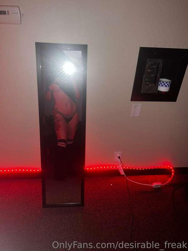 desirable_freak image #1