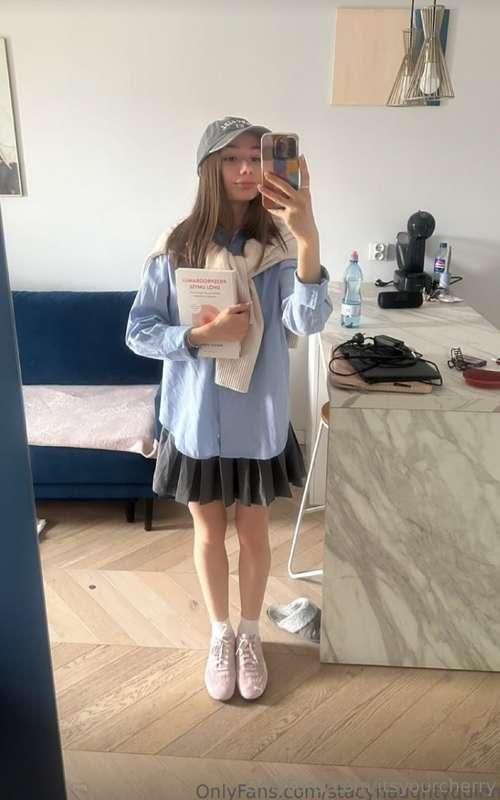 Sweet cutie 🍭 @stacynaughtyquinn is waiting for your follow ..