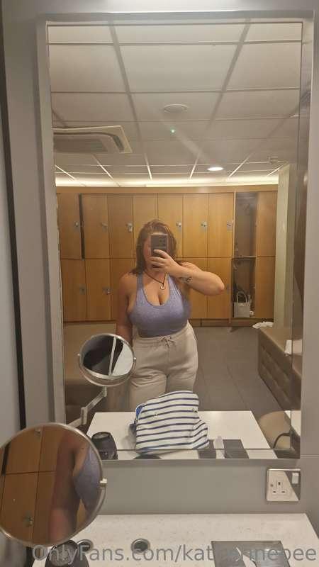 @bigboobs143 is my vip all full length videos are post on my..