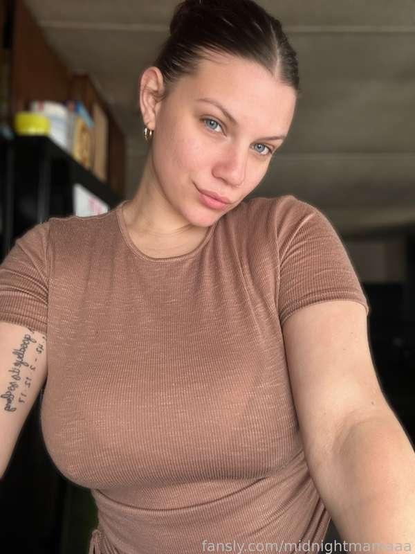titty tuesday 🍈












#mommy #milf #ropeplay #solo #kinky #naturalboobs #saggytits #bignaturalboobs #dirtytalk #taboo #hotwife #kink #mommykink #saggytits #hanging #blueeyes #flash 