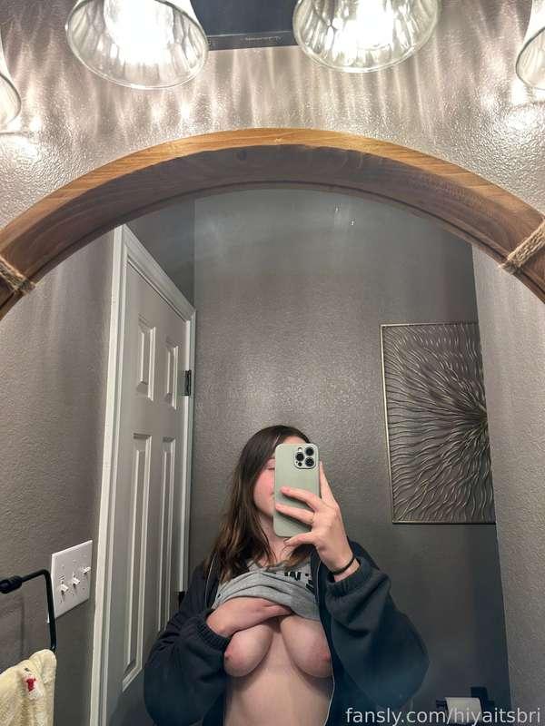 Titties 