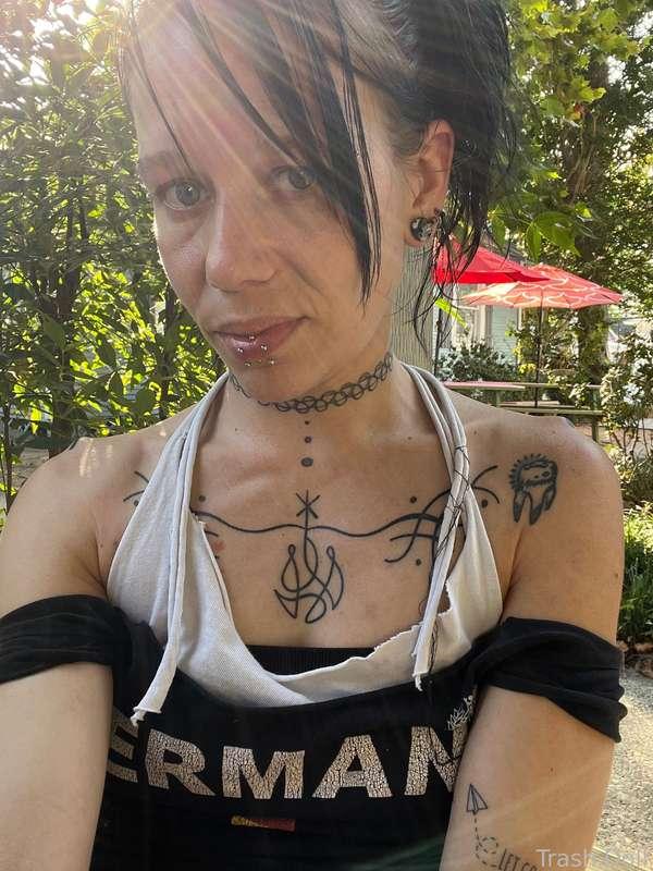 trashdoll image #1