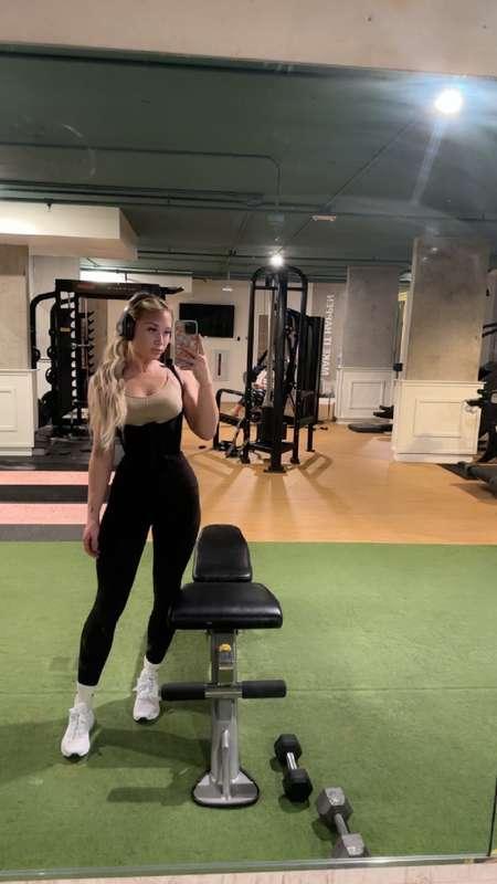 Guess my workout jam 😜